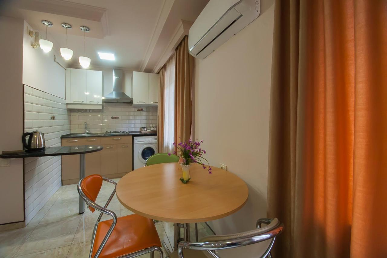 Studio On Papazyan 12 Erévan Extérieur photo
