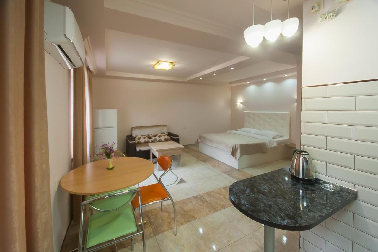 Studio On Papazyan 12 Erévan Extérieur photo