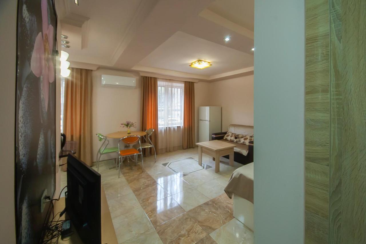 Studio On Papazyan 12 Erévan Extérieur photo